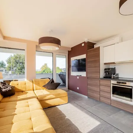 Moments - Emerald Penthouse Balatonszárszó