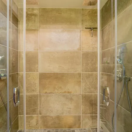 Moments - Emerald Penthouse Apartman Balatonszemes