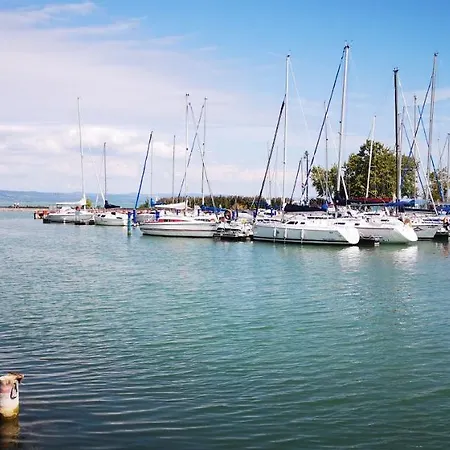 Apartamento Moments - Emerald Penthouse