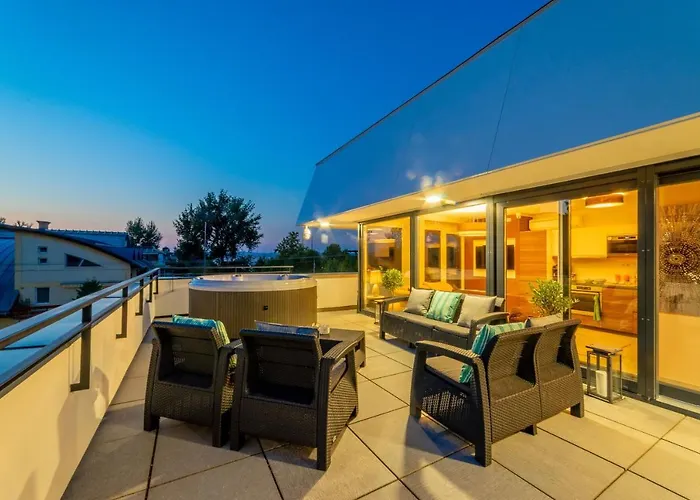 דירה Moments - Emerald Penthouse *